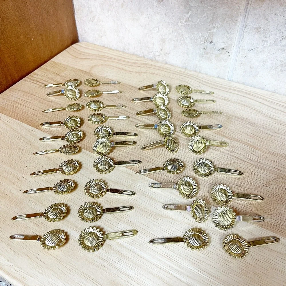 Vintage 80s 90s Gold Sunflower Plastic Snap Tight Hair Barrettes Shiny Goody